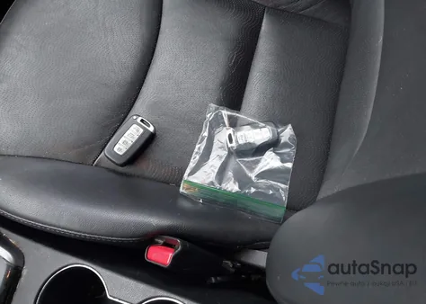 2013 Hyundai Elantra Limited from USA, damaged, VIN 5NPDH4AE1DH256071